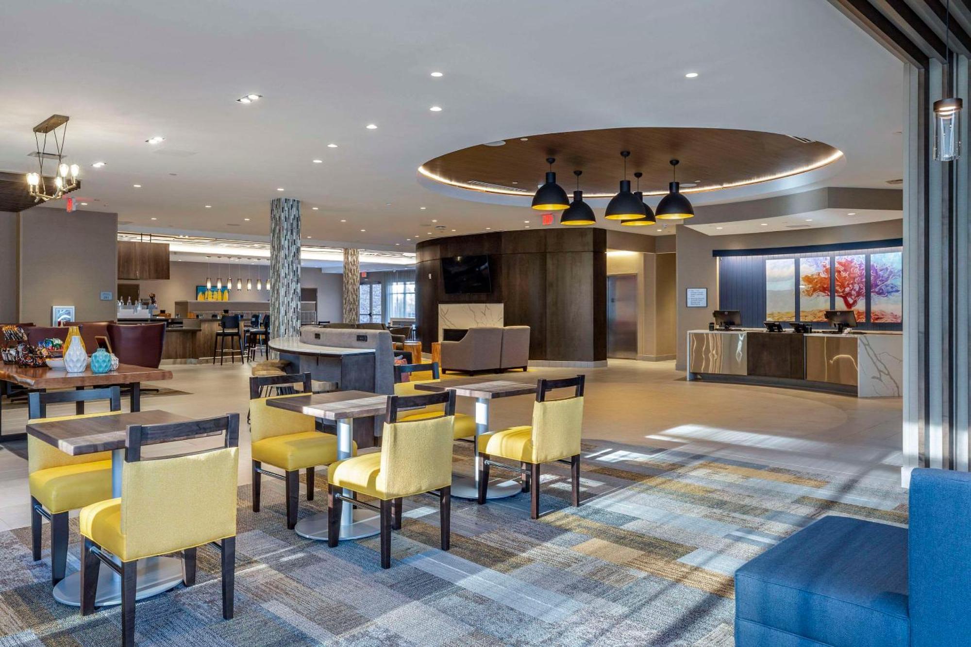 Cambria Hotel Manchester South Windsor Exterior foto